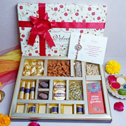 Designer Rakhi N Chocolates Treat