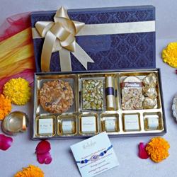 Gorgeous Rakhi N Sweetness Spree