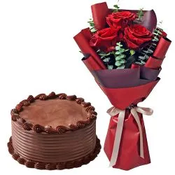 Gift Online Red Roses with Chocolate Cake