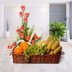 Online Fruits N Roses Basket