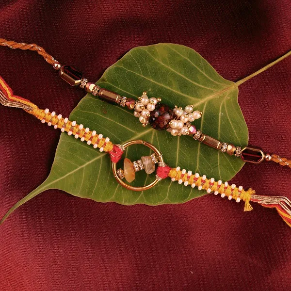 Quartz-Stones Rakhi Grandeur