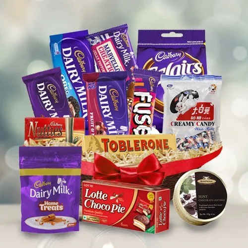 Gift Chocolate Hamper Online