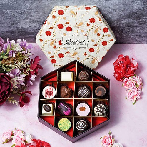 Delectable Moms Day Choco Filled Gift Box