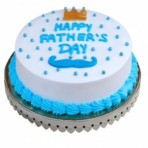 Affectionate Fathers Day Cake