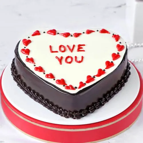 Sweetheart Love Cake