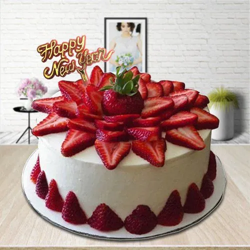 Tasty Strawberry Cake