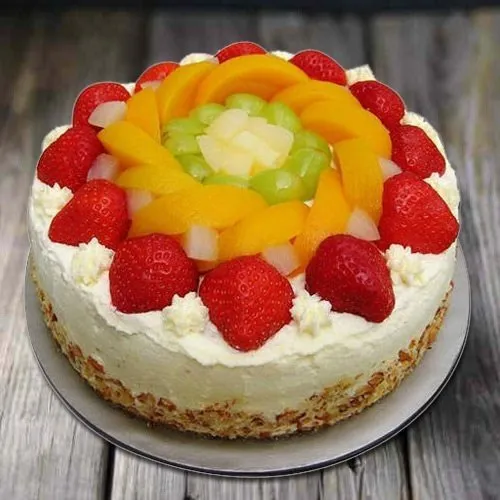 Enjoyment�s Embrace 1 Kg Egg-less Fresh Fruit Cake