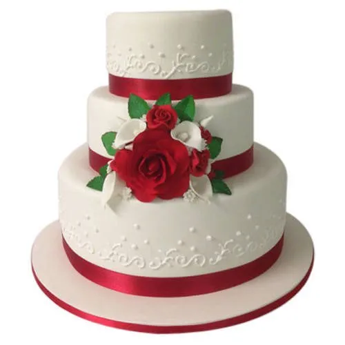 Send Enticing 3 Tier Wedding Cake