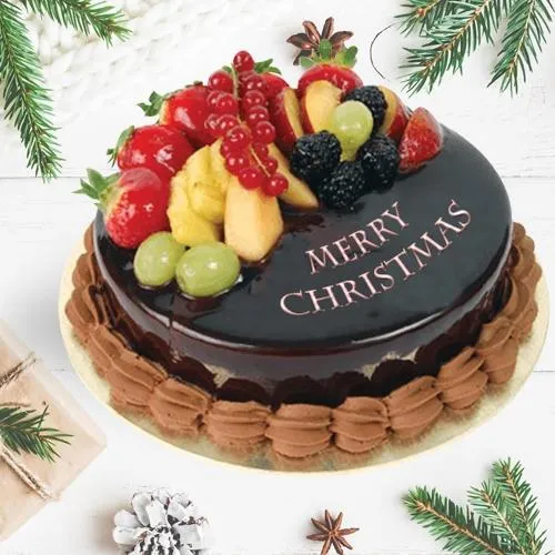 Delectable Fresh Fruits Cake