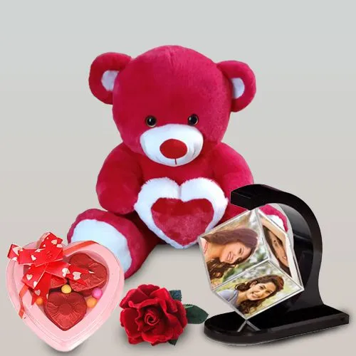 Appealing Love You Lots Personalized Gift Combo