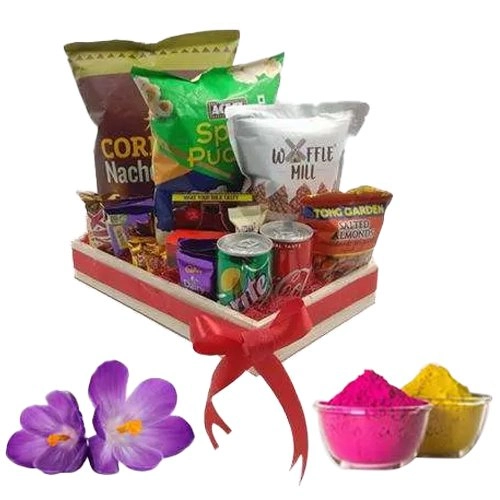 Alluring Connoisseurs Selection Hamper with Herbal Gulal for Holi