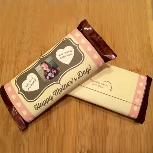 Admirable Personalized Happy Mothers Day Cadbury Temptation Almond Bar
