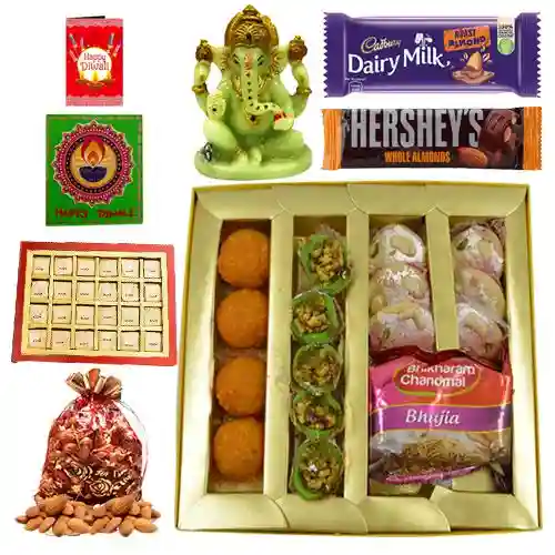Diwali Hamper of Sweet N Chocolate Treats