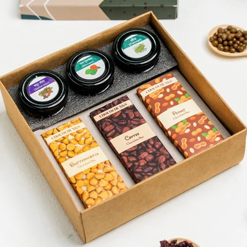 Impressive Mukhwas in Jars with Assorted Chocolates Gift Pack