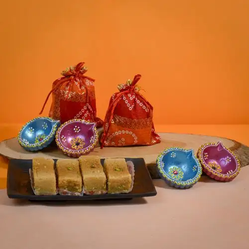 Enchanting Diwali Treats N Gifts Hamper