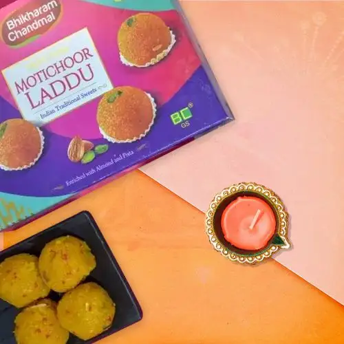 Diwali Laddu And Diya Combo