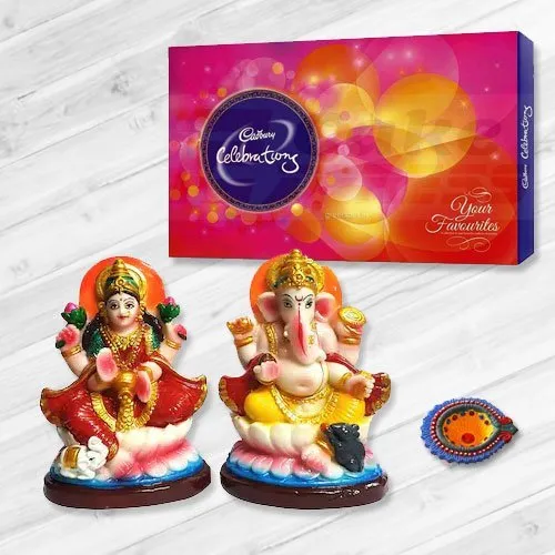 Ganesh Lakshmi with Cadbury�s Celebration