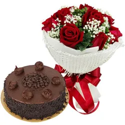 Gift Red Roses Bouquet N Chocolate Cake
