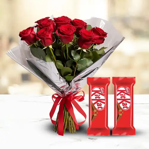 Enchanting Red Roses Bouquet with Kit Kat