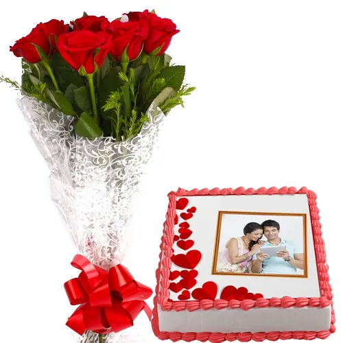 Joyful Hug Day Gift of Vanilla Photo Cake with Red Rose Posy