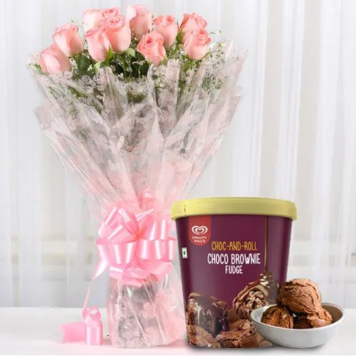 Blooming Pink Rose Bouquet with Choco Brownie Fudge Ice Cream from Kwality Walls