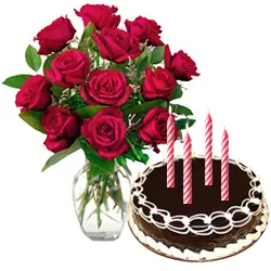 Send Red Roses Bunch with Chocolate Cake