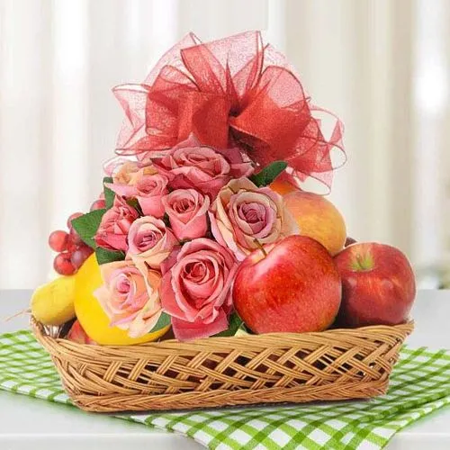 Fruitfull Roses Basket
