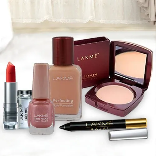 Online Compact, Nail Polish, Lipstick, Foundation and Kajal from Lakme