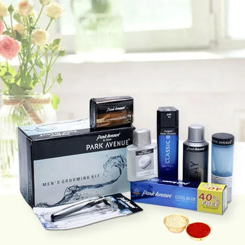 Exclusive gift pack from Park Avenue with free Roli Tilak and Chawal