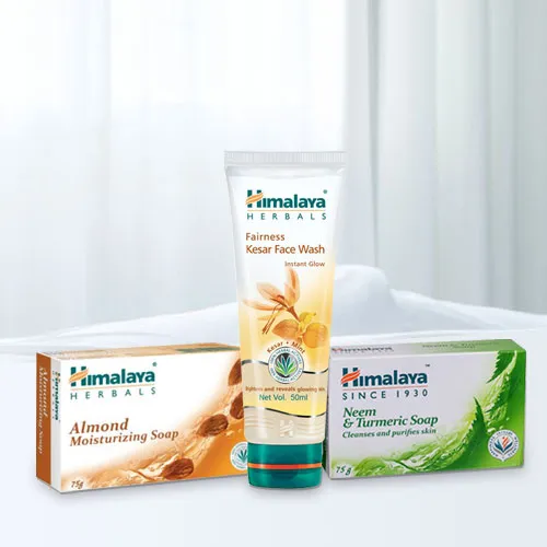 Order Himalaya Herbal 3-in-1 Bath Pack