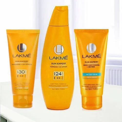 Wonderful Suncare Gift Hamper for Women from Lakme