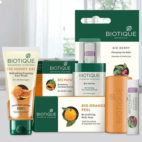 Order Gift Hamper from Biotique for Women