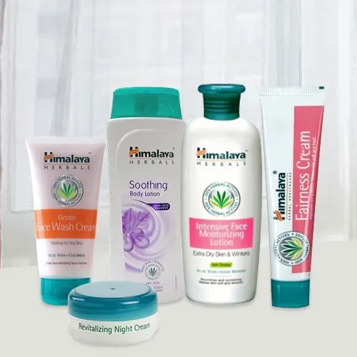 Shop for Cosmetics Gift Hamper from Himalaya