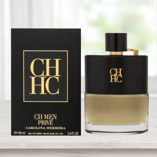Astonishing Gift of Carolina Herrera CHT Men Prive Eau de Toilette