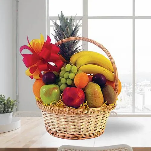 Nutritious Fresh Fruits Basket