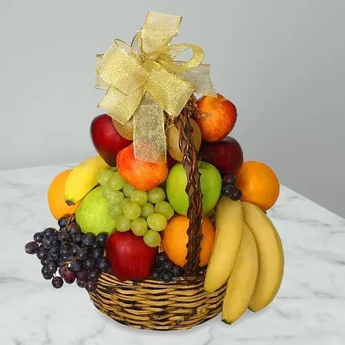 Exclusive Basket of Fresh Fruits