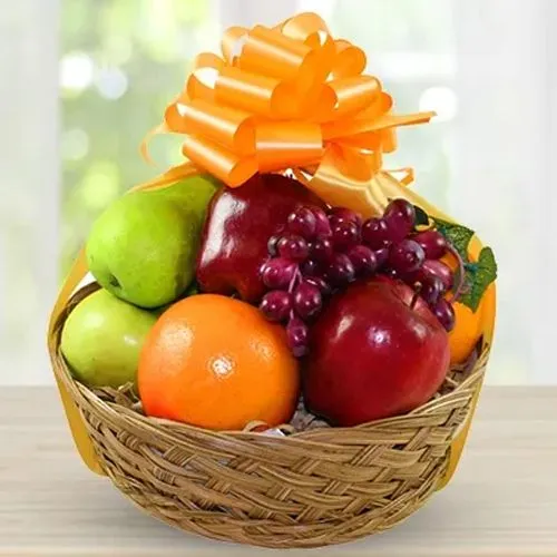 Gift Basket of Premium Fruits