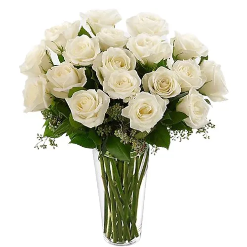 Charming White or Creamy Roses Bunch with a Vase