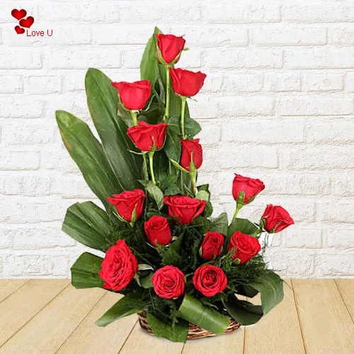 Deliver V-day Gift of Dutch Roses Basket