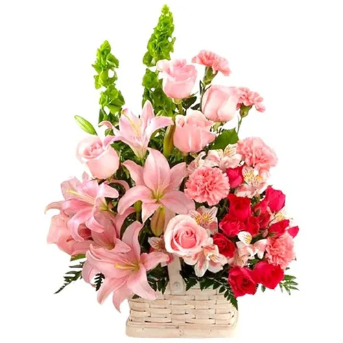 Gift Online Arrangement of Graceful Flowers