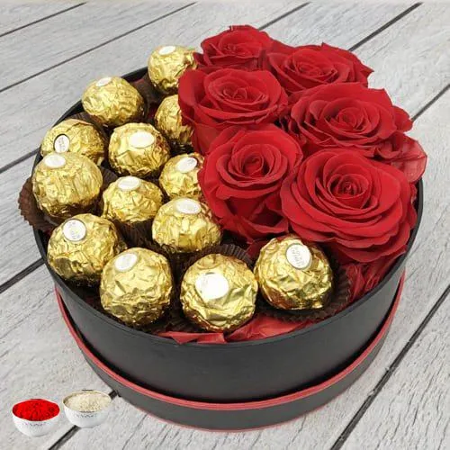 Amusing Ferrero Rocher n Red Roses Hat Box