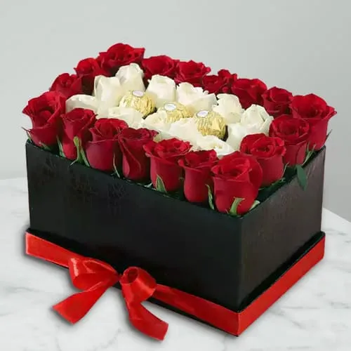 Delightful Love Duet of Roses with Ferrero Rocher