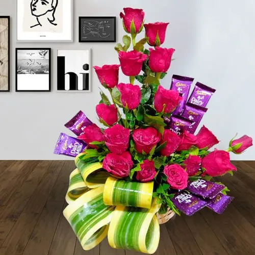 Send Red Roses N Chocolate Arrangement