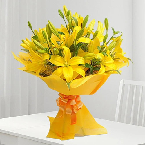 Summery Bouquet of Yellow Lilies