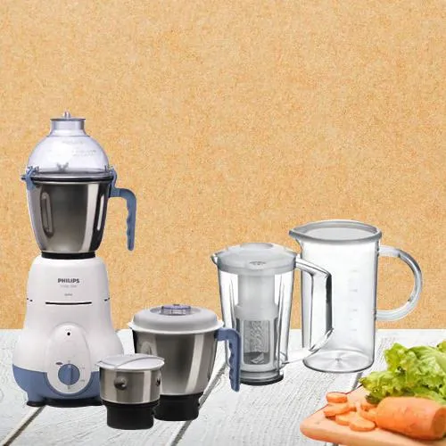 Smart Looking Philips Juicer Mixer Grinder in White