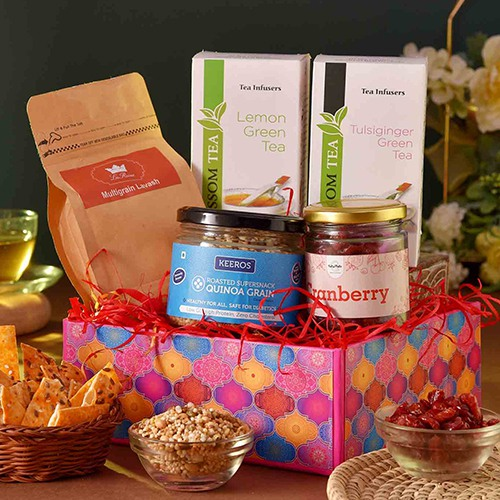 Delightful Healthy Munchies with Flavored Green Tea Gift Hamper