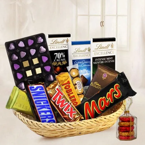 Exquisite Chocolate Gift Basket