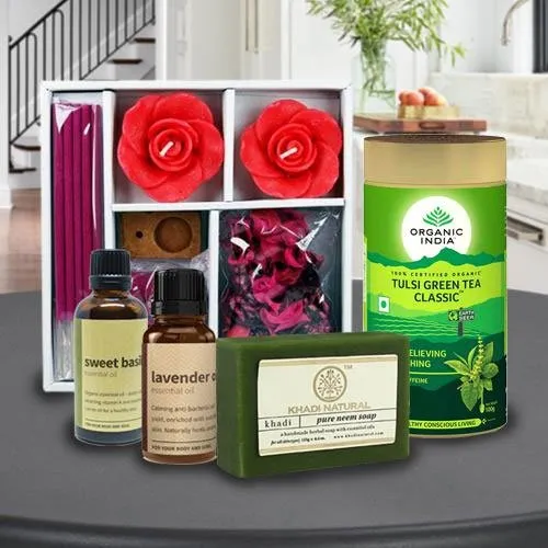 Aromatic Evening Gift Hamper for Mothers Day