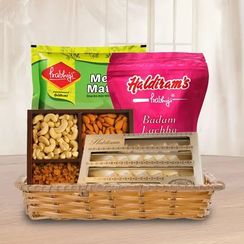 Sweets N Savory Basket Hamper