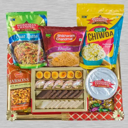 Festive Delights Gift Tray